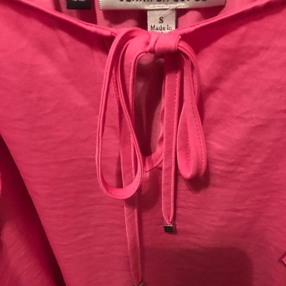 Jennifer Lopez Pink Ruffle Blouse - Picture 3 of 3